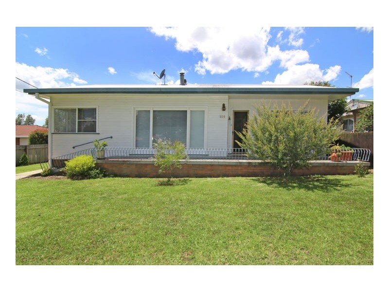 109 Niagara Street, Armidale NSW 2350