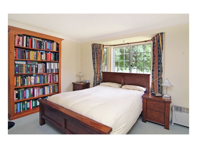 8 Stewart Crescent, Armidale NSW 2350