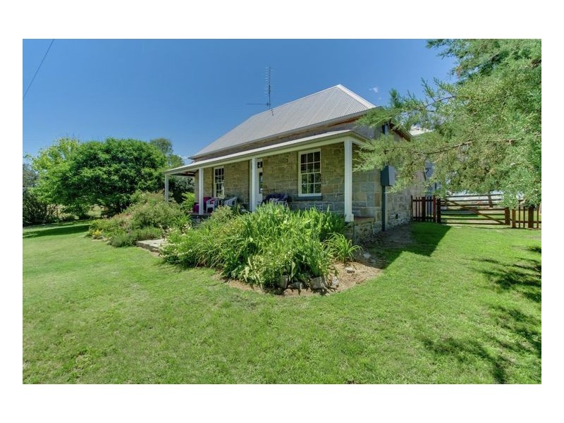 289 Racecourse Road, Armidale NSW 2350