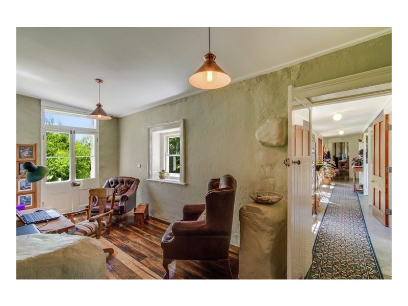 289 Racecourse Road, Armidale NSW 2350