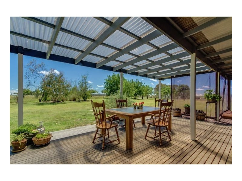 289 Racecourse Road, Armidale NSW 2350