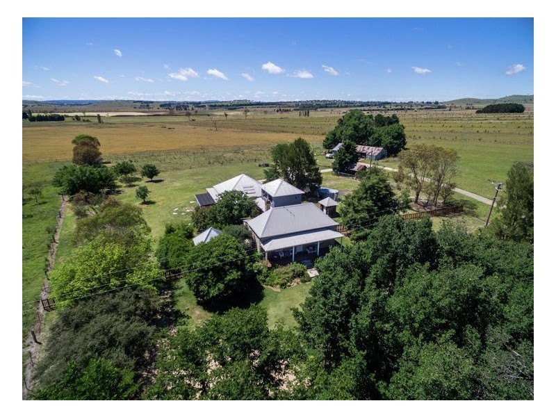 289 Racecourse Road, Armidale NSW 2350