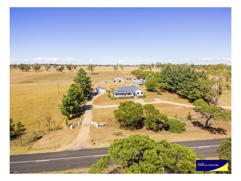 309 Bundarra Road, Armidale NSW 2350