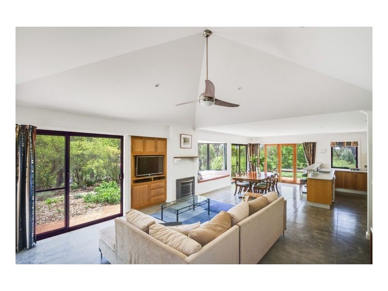 47 Balgownie Drive, Armidale NSW 2350