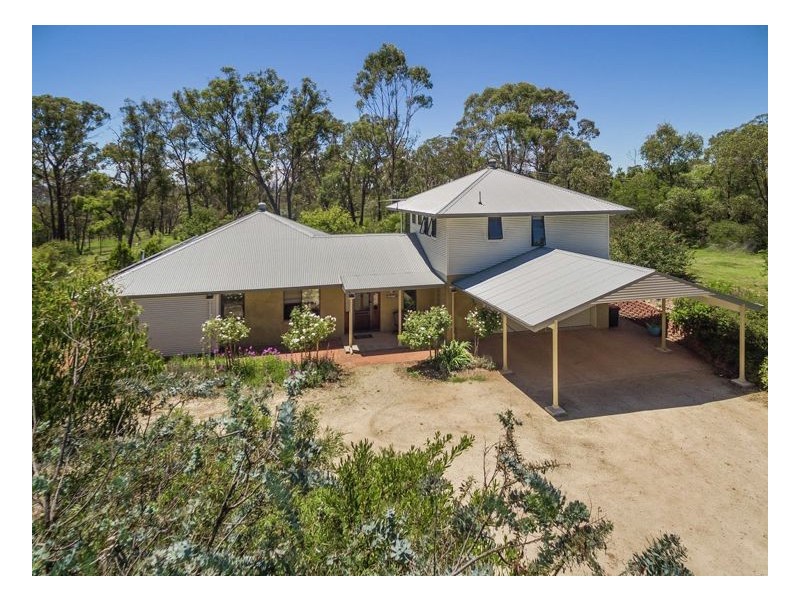 47 Balgownie Drive, Armidale NSW 2350