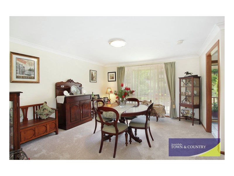 13 Rosecommon Avenue, Armidale NSW 2350