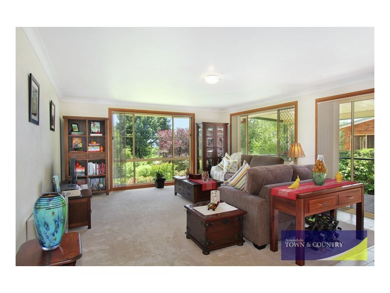 13 Rosecommon Avenue, Armidale NSW 2350