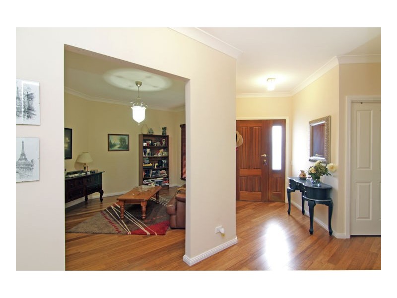 46 Ash Tree Drive, Armidale NSW 2350