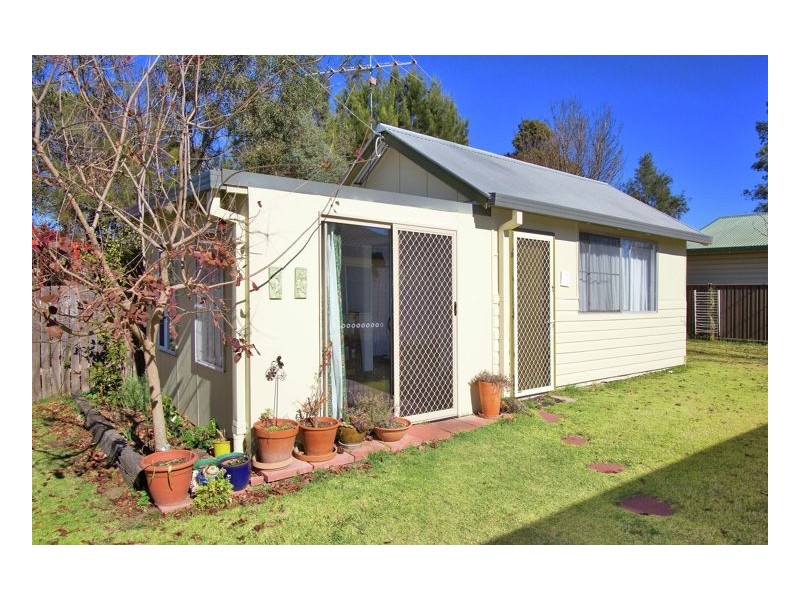 7 Crescent Street, Armidale NSW 2350