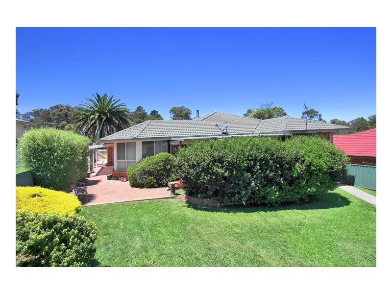 42 Norris Drive, Armidale NSW 2350