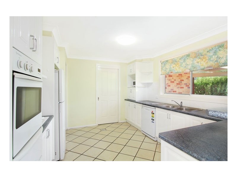 42 Norris Drive, Armidale NSW 2350