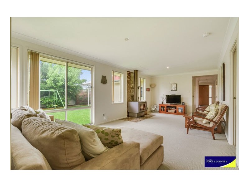 15 Aldred Avenue, Armidale NSW 2350