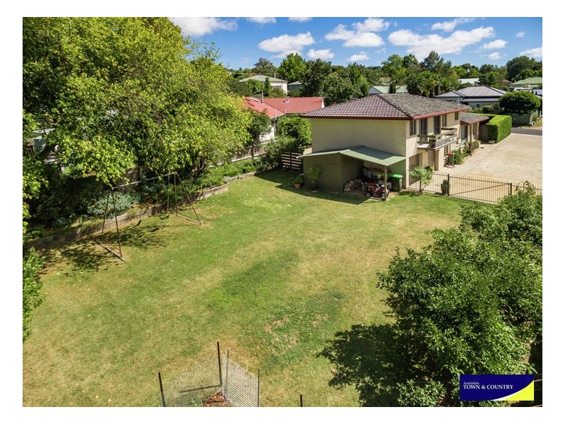 6 Wade Avenue, Armidale NSW 2350