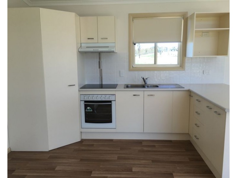 48 Innisfree Lane, Armidale NSW 2350