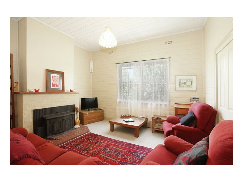 220 Donnelly Street, Armidale NSW 2350