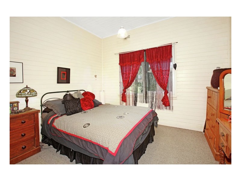 220 Donnelly Street, Armidale NSW 2350