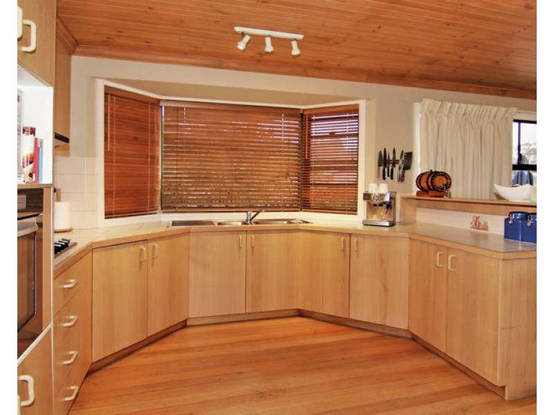 2/68 Rockvale Road, Armidale NSW 2350