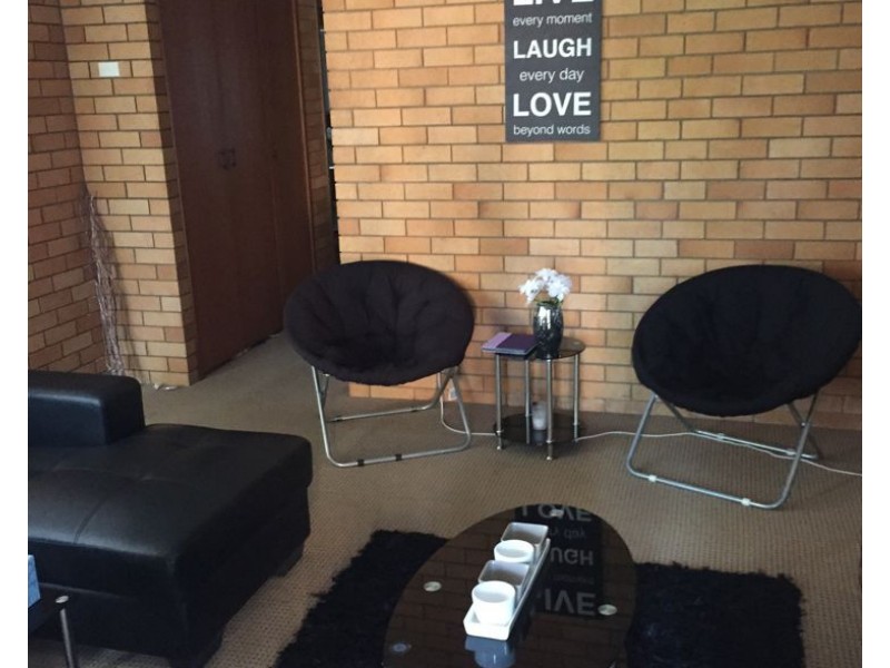 2/190 Donnelly Street, Armidale NSW 2350