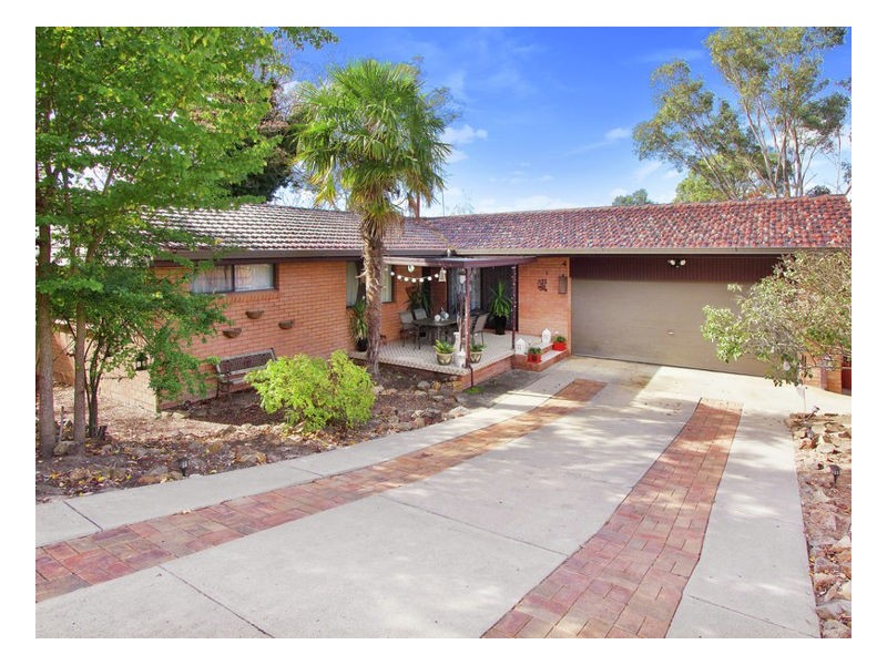 3 Laurence Avenue, Armidale NSW 2350