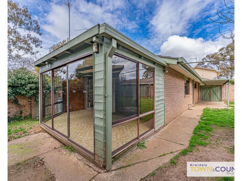 31 Dorothy Avenue, Armidale NSW 2350