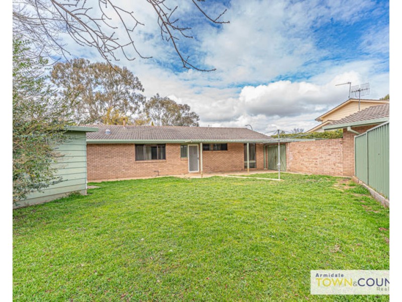 31 Dorothy Avenue, Armidale NSW 2350