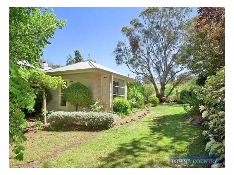 4 Edgar Street, Armidale NSW 2350