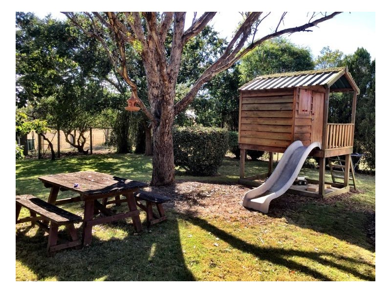 73 Fosters Road, Armidale NSW 2350