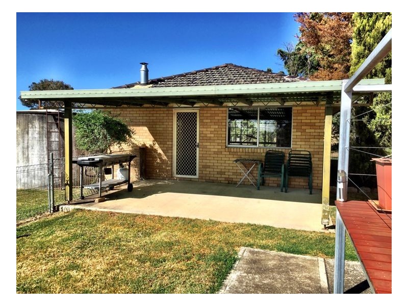 73 Fosters Road, Armidale NSW 2350