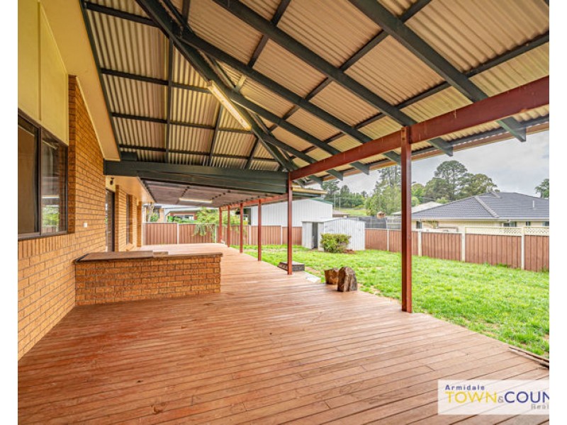 34 Manse Street, Guyra NSW 2365