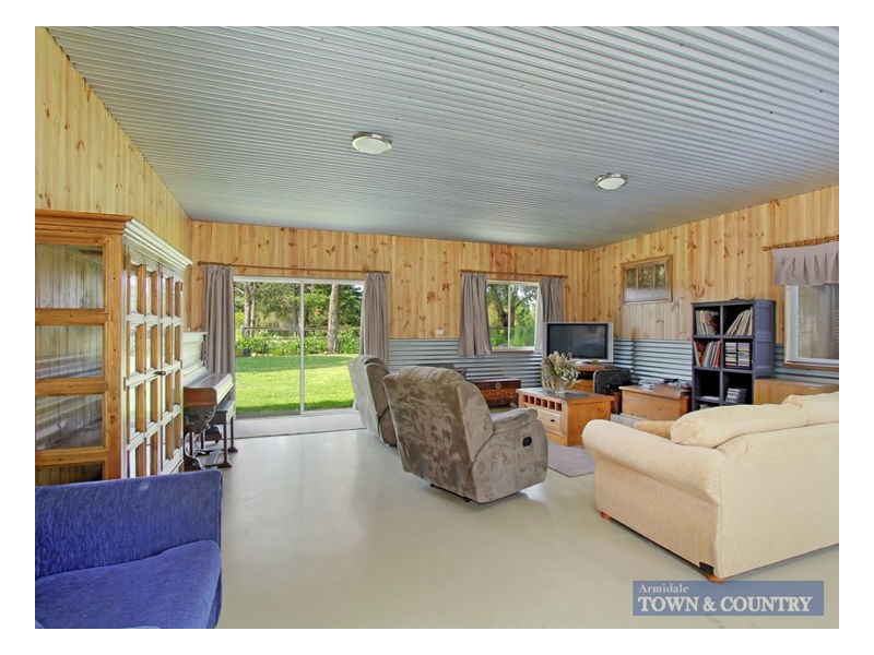21 Wallinga Road, Armidale NSW 2350