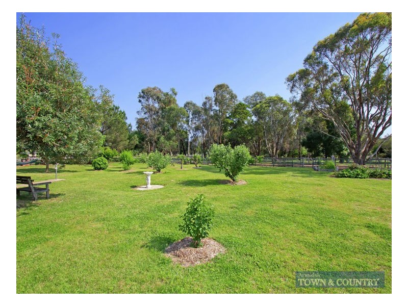 21 Wallinga Road, Armidale NSW 2350