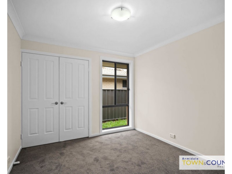 32 Albion Close, Armidale NSW 2350