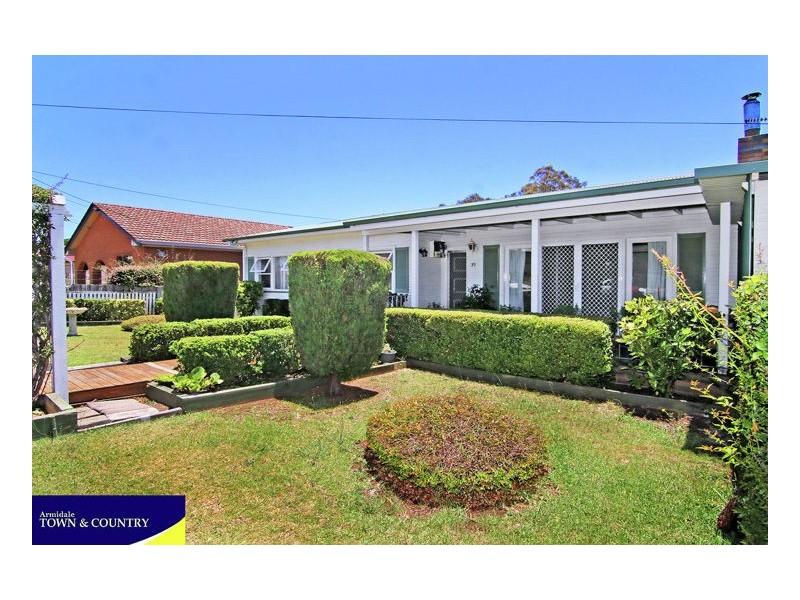 35 Mann Street, Armidale NSW 2350
