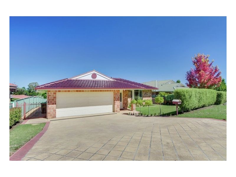 6 Norris Drive, Armidale NSW 2350