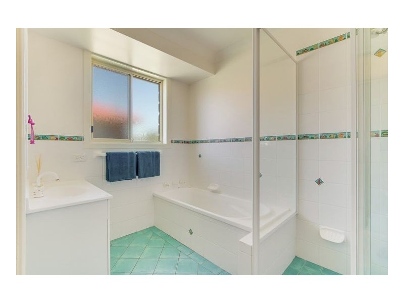 6 Norris Drive, Armidale NSW 2350