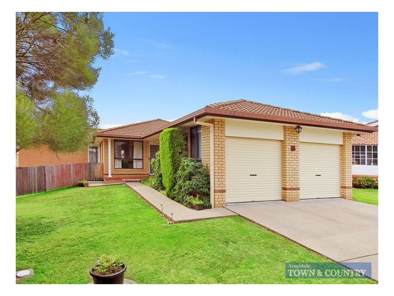13 Patricia Close, Armidale NSW 2350