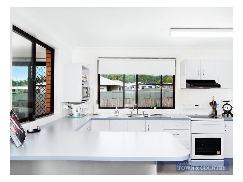 13 Patricia Close, Armidale NSW 2350