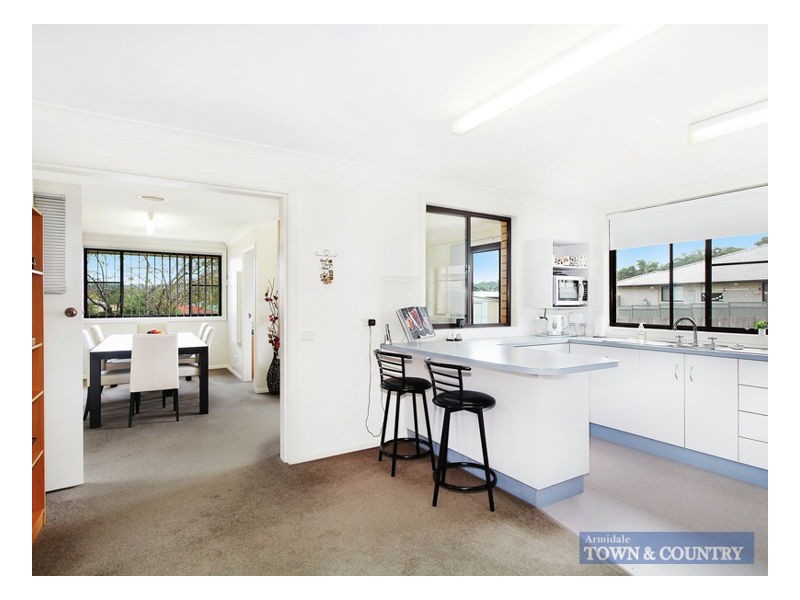 13 Patricia Close, Armidale NSW 2350