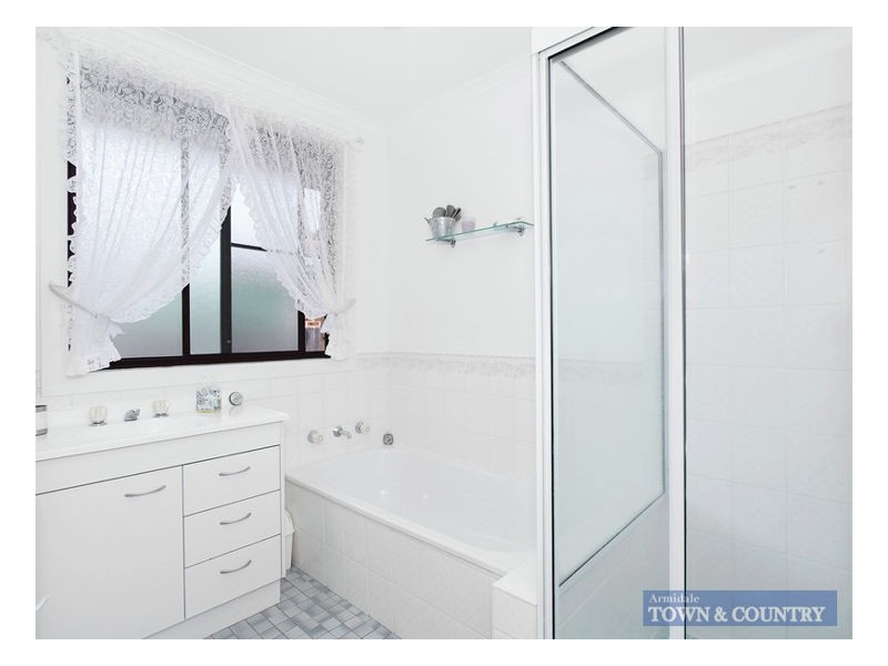 13 Patricia Close, Armidale NSW 2350