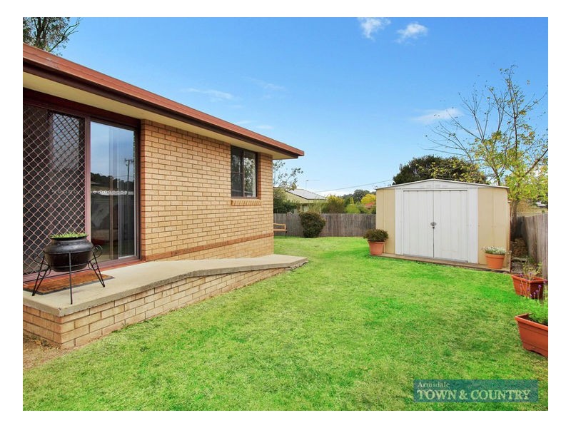 13 Patricia Close, Armidale NSW 2350