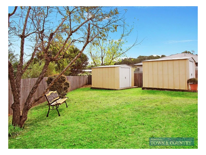 13 Patricia Close, Armidale NSW 2350