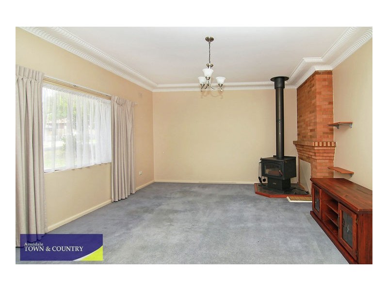 5 Salmon Avenue, Armidale NSW 2350
