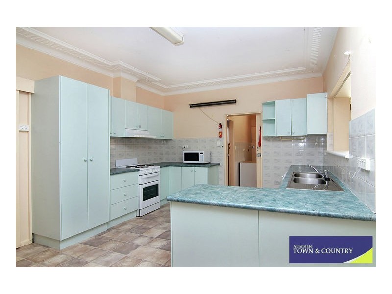 5 Salmon Avenue, Armidale NSW 2350