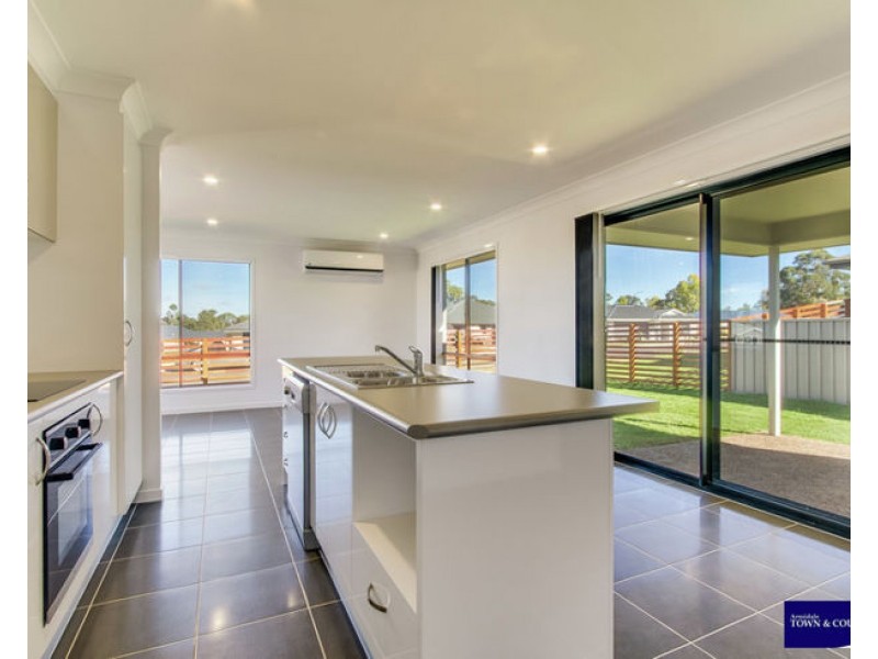 17 Spearmount Drive, Armidale NSW 2350