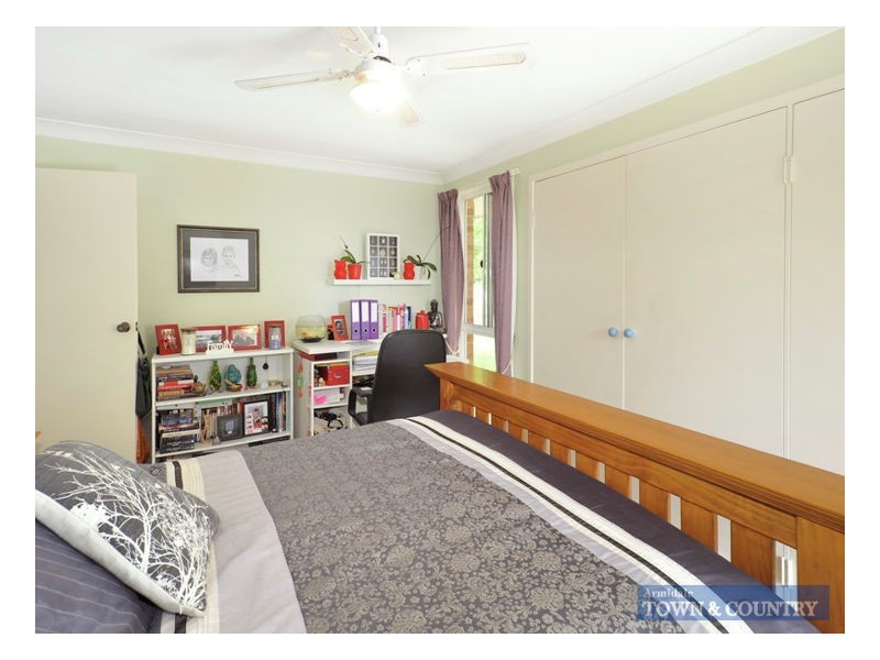 9 Howard Place, Armidale NSW 2350
