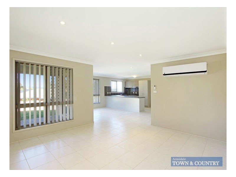 15 Golden Grove, Armidale NSW 2350