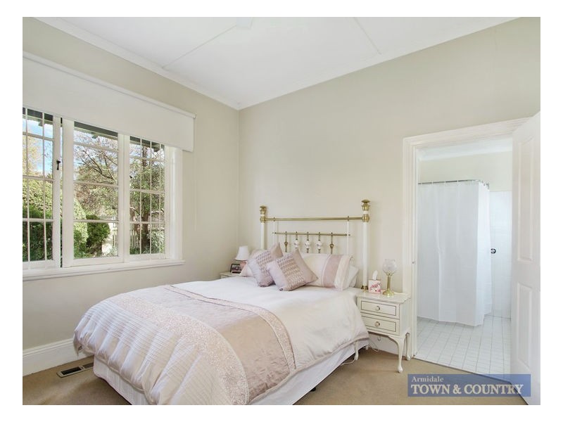 161 Brown Street, Armidale NSW 2350