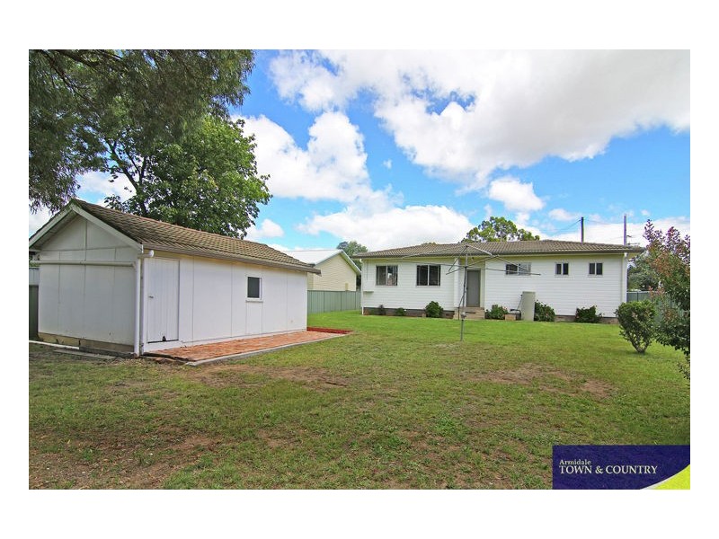 29 Mann Street, Armidale NSW 2350