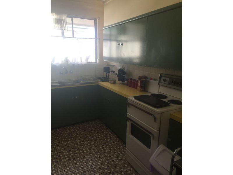 2/42 Taylor Street, Armidale NSW 2350