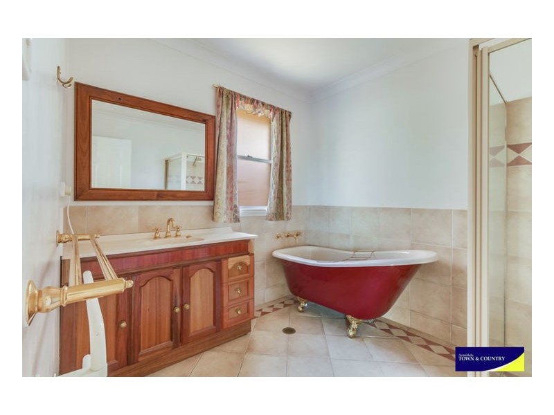 10 Jubilee Road, Armidale NSW 2350